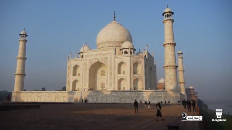 Il Taj Mahal con audio in italiano